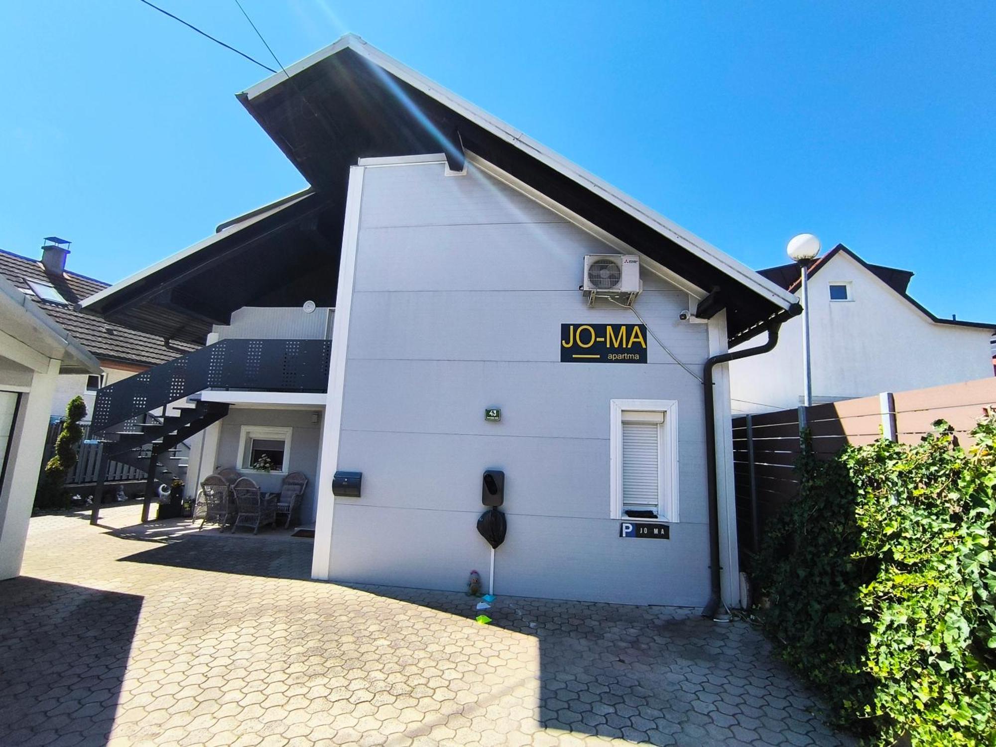 Jo-ma Apartma - Free Parking